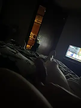 hilljack8 online show from December 5, 2025, 3:26 am