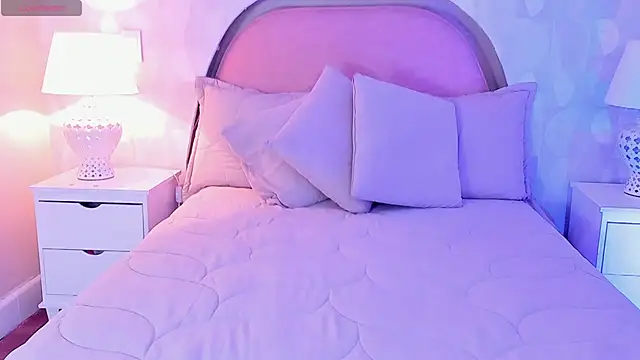 angeline teen online show from March 13, 2026, 12:12 pm