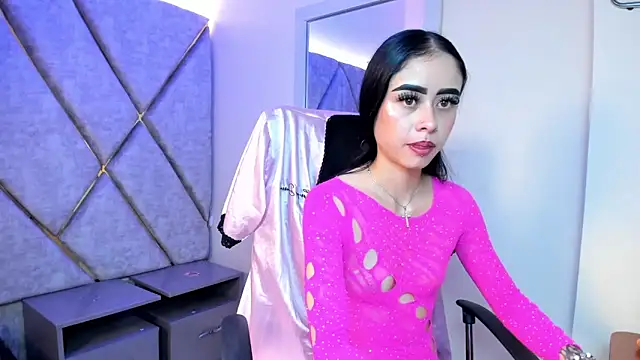 AnnySweett  online show from May 23, 2026, 3:38 pm