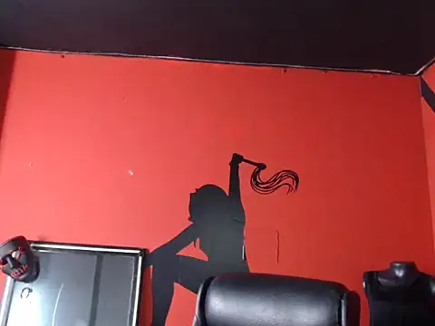 KLOE PIELL online show from April 8, 2026, 9:59 pm