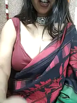 Snapshot of Aradhya-Sharma chatting on December 2, 2024, 12:30 am Aradhya-Sharma online show from December 2, 2024, 12:30 am