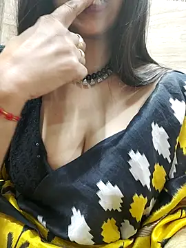 Snapshot of Aradhya-Sharma chatting on February 17, 2025, 8:04 pm Aradhya-Sharma online show from February 17, 2025, 8:04 pm