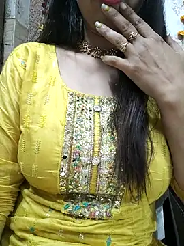 Snapshot of Aradhya-Sharma chatting on February 26, 2025, 6:26 am Aradhya-Sharma online show from February 26, 2025, 6:26 am