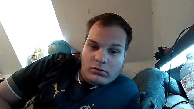 Nicolasjlhkjzl online show from June 1, 2026, 1:57 pm