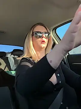 Love Bri online show from February 6, 2026, 11:13 am