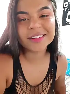 Snapshot of Cleo_hills chatting on December 2, 2024, 12:40 pm Cleo hills online show from December 2, 2024, 12:40 pm