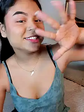 Snapshot of Cleo_hills chatting on January 24, 2025, 1:36 pm Cleo hills online show from January 24, 2025, 1:36 pm