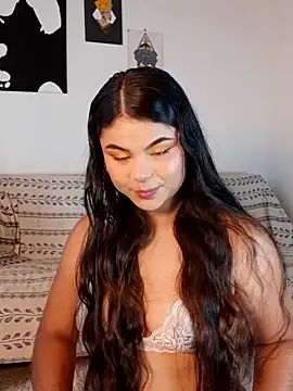 Snapshot of Cleo_hills chatting on March 20, 2025, 1:04 pm Cleo hills online show from March 20, 2025, 1:04 pm