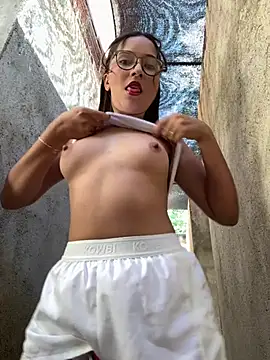 Snapshot of Penelope-Hot chatting on June 24, 2026, 8:19 pm Penelope-Hot online show from June 24, 2026, 8:19 pm