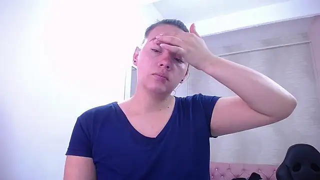 Snapshot of lauraguzman chatting on February 27, 2025, 10:26 am lauraguzman online show from February 27, 2025, 10:26 am