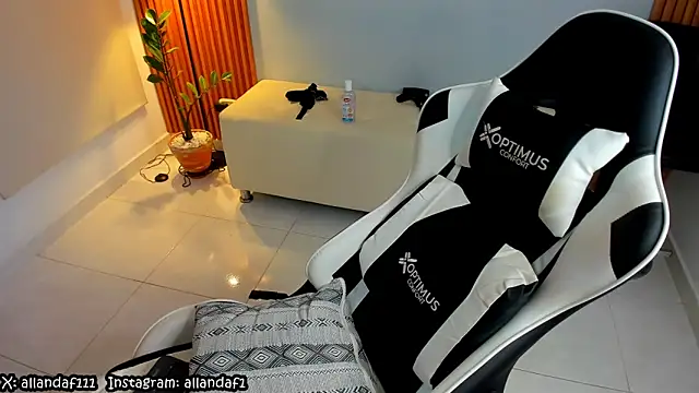 Snapshot of dafboy1 chatting on February 27, 2025, 3:59 pm dafboy1 online show from February 27, 2025, 3:59 pm