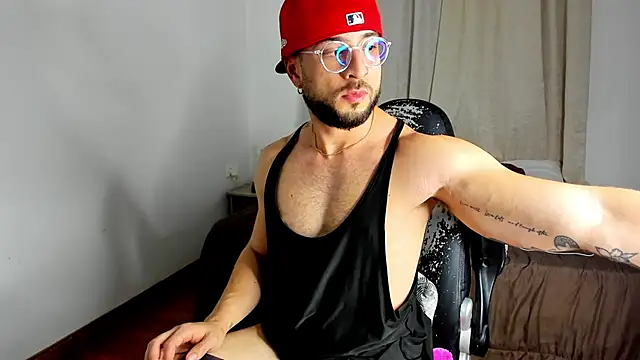 Snapshot of dafboy1 chatting on October 16, 2025, 2:23 am dafboy1 online show from October 16, 2025, 2:23 am