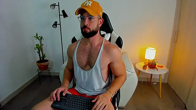 dafboy1 online show from January 19, 2026, 1:37 pm