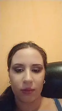 Snapshot of AdelinaJude chatting on August 8, 2026, 2:52 pm AdelinaJude online show from August 8, 2026, 2:52 pm