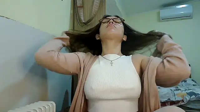 Sativa017 online show from December 4, 2024, 2:37 pm