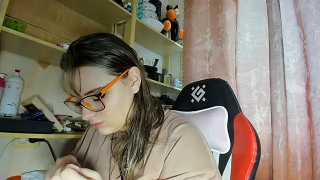 Seductive She Wolf online show from February 26, 2026, 10:47 am