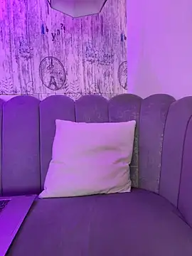 AbyThompson online show from February 27, 2026, 1:22 pm