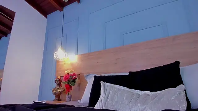 andymiller  online show from March 5, 2025, 5:39 pm