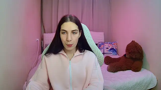 Snapshot of NikaStark_ chatting on February 16, 2026, 7:43 pm NikaStark online show from February 16, 2026, 7:43 pm