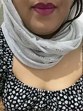 yassminsexy22 online show from January 9, 2025, 11:58 am