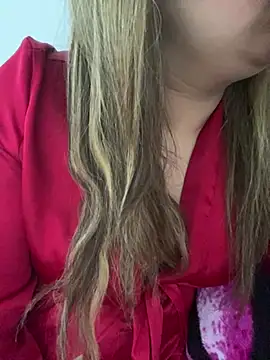 yassminsexy22 online show from May 19, 2026, 3:18 pm