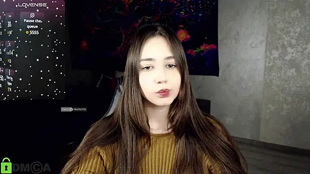 Snapshot of Mary_Moonlight chatting on February 14, 2025, 5:25 pm Mary Moonlight online show from February 14, 2025, 5:25 pm