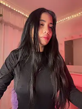 Snapshot of lina_pink chatting on June 7, 2026, 3:54 am lina pink online show from June 7, 2026, 3:54 am