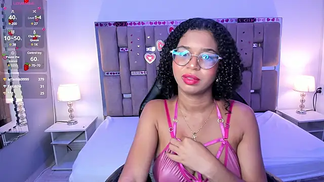 Snapshot of MilaHall_ chatting on January 31, 2025, 3:52 am MilaHall online show from January 31, 2025, 3:52 am