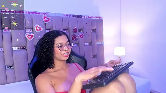 Snapshot of MilaHall_ chatting on March 11, 2025, 3:59 am MilaHall online show from March 11, 2025, 3:59 am