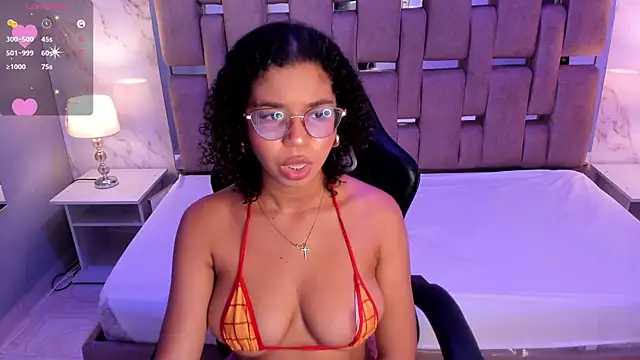 Snapshot of MilaHall_ chatting on March 17, 2025, 3:47 am MilaHall online show from March 17, 2025, 3:47 am