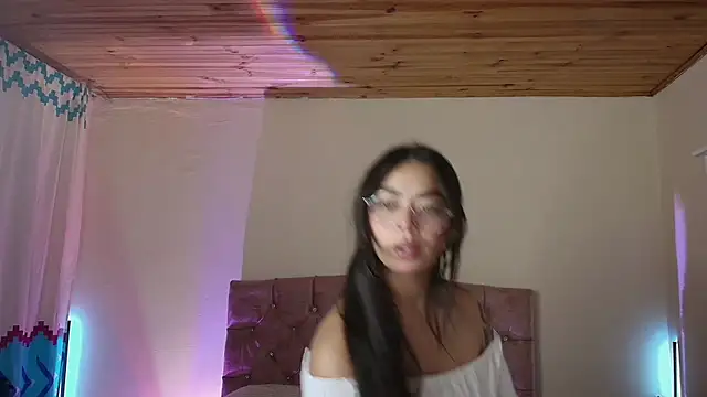 Snapshot of miaa_saenz1 chatting on February 18, 2026, 3:24 am miaa saenz1 online show from February 18, 2026, 3:24 am