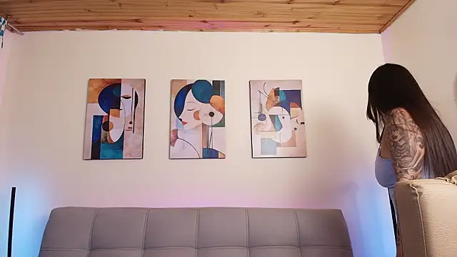 Snapshot of miaa_saenz1 chatting on February 25, 2026, 4:22 am miaa saenz1 online show from February 25, 2026, 4:22 am