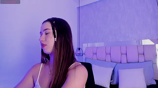 Roxie-Summers11 online show from January 29, 2025, 7:43 pm