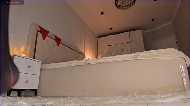 Snapshot of stellagracee chatting on December 22, 2024, 3:33 pm stellagracee online show from December 22, 2024, 3:33 pm