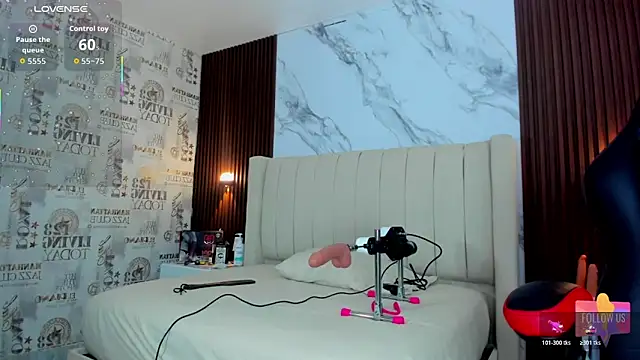 CAMILAGRAY online show from March 25, 2026, 12:33 pm