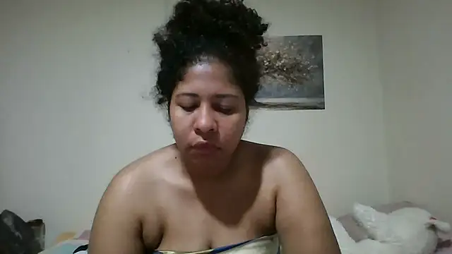 Snapshot of Ivon-09 chatting on May 31, 2026, 12:34 pm Ivon-09 online show from May 31, 2026, 12:34 pm