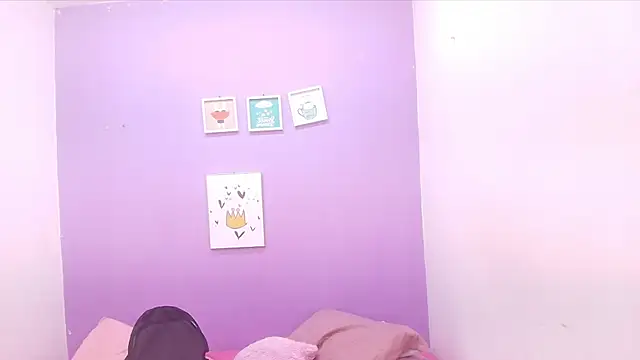 Snapshot of veronica_sinner_ chatting on January 11, 2025, 11:56 am veronica sinner  online show from January 11, 2025, 11:56 am