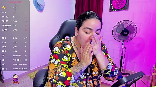 Sharon hils online show from December 22, 2024, 10:28 am