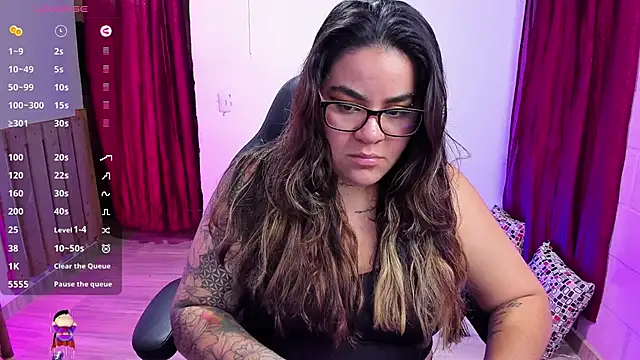 Sharon hils online show from December 30, 2024, 7:53 pm