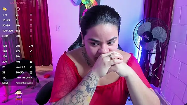 Sharon hils online show from February 9, 2025, 3:23 pm