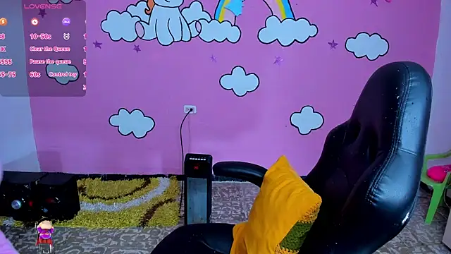 Sharon hils online show from March 27, 2026, 11:54 am