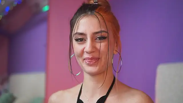 SabrinaHope online show from November 7, 2025, 6:35 am