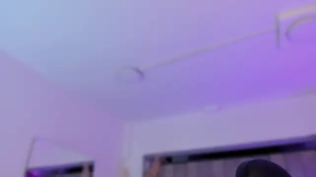 ChaynnaCooper online show from September 25, 2025, 8:23 pm