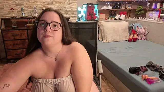 Kimberly-Caprice online show from April 9, 2026, 6:24 pm