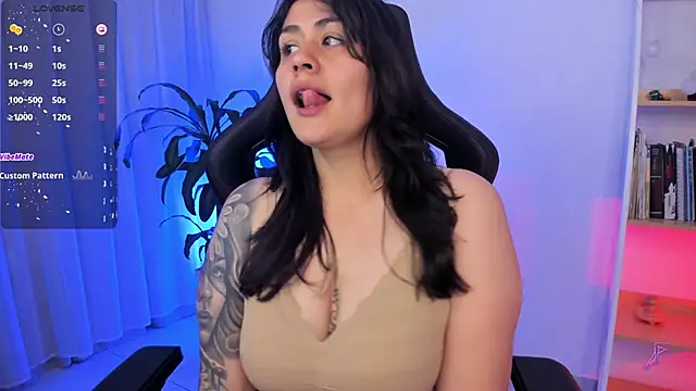 GretaX-X online show from April 14, 2026, 4:51 am