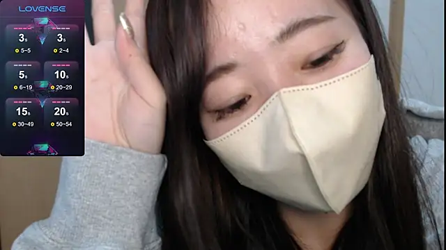 Snapshot of Rio_chan_ chatting on January 3, 2025, 6:35 pm Rio chan  online show from January 3, 2025, 6:35 pm