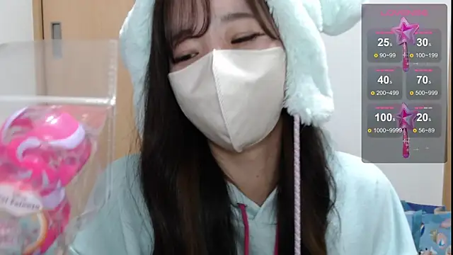 Snapshot of Rio_chan_ chatting on January 18, 2025, 3:27 pm Rio chan  online show from January 18, 2025, 3:27 pm