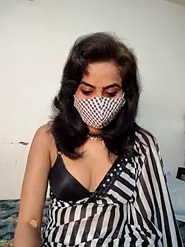 Snapshot of Raat_ki_rani_ chatting on February 25, 2025, 10:15 am Raat ki rani  online show from February 25, 2025, 10:15 am