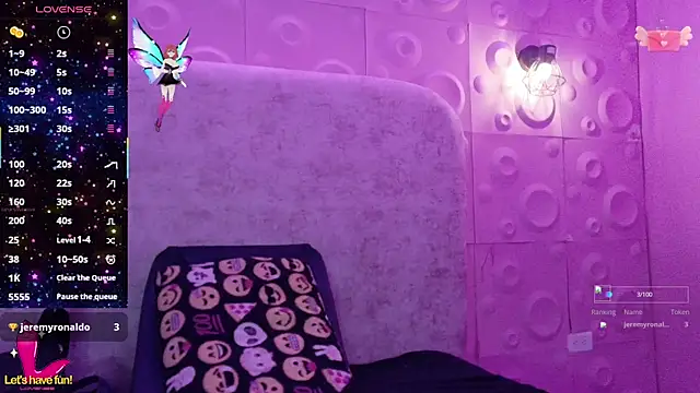  yuyi online show from November 9, 2025, 12:03 pm