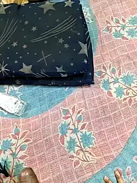 GF nd BF  online show from October 31, 2025, 7:42 am